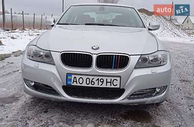 Седан BMW 3 Series 2009 в Межгорье