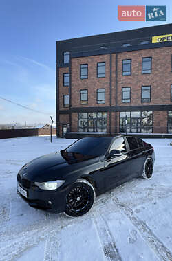 Седан BMW 3 Series 2013 в Вінниці