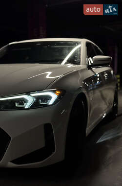 Седан BMW 3 Series 2023 в Києві