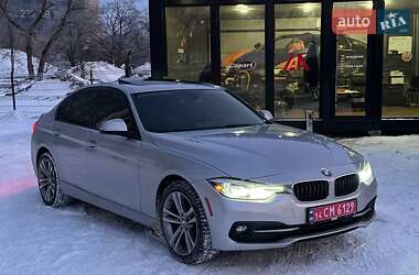 Седан BMW 3 Series 2017 в Киеве