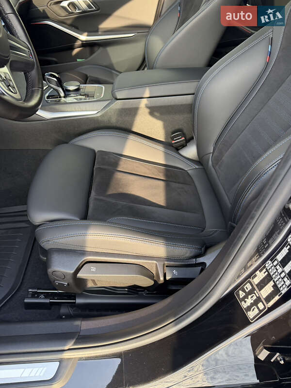 Седан BMW 3 Series 2022 в Днепре