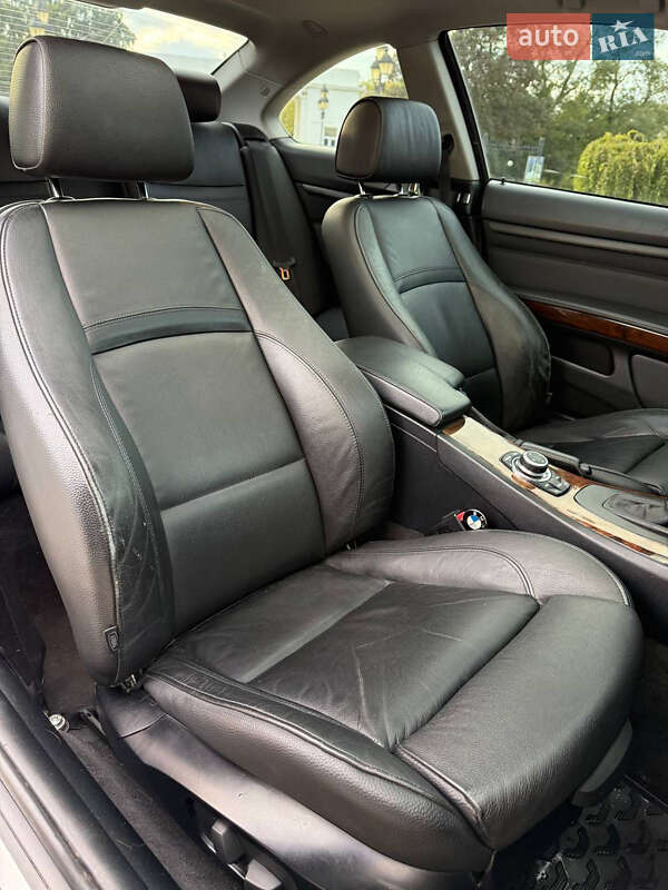 Купе BMW 3 Series 2010 в Одессе