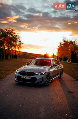Седан BMW 3 Series 2023 в Черновцах