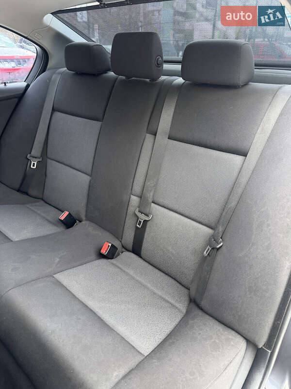 Седан BMW 3 Series 2007 в Сумах
