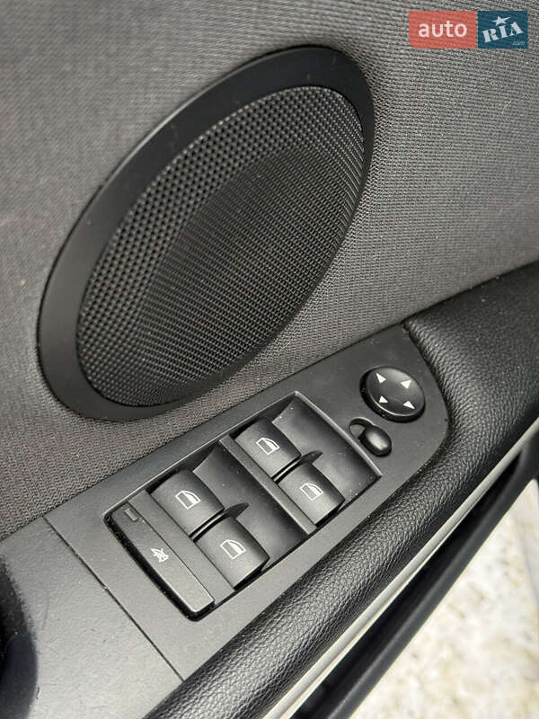 Седан BMW 3 Series 2007 в Сумах