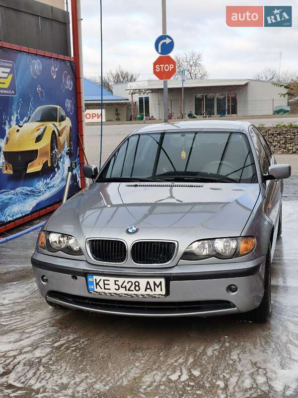 Седан BMW 3 Series 2004 в Орловщине