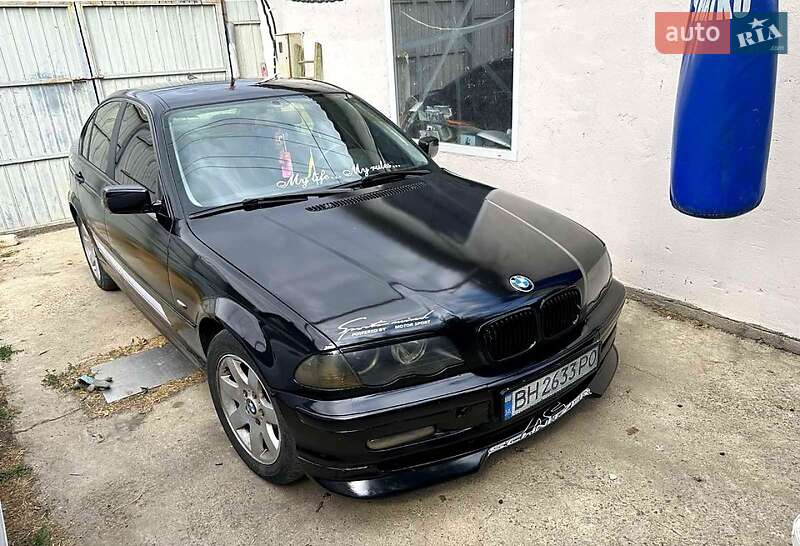 Седан BMW 3 Series 1999 в Черноморске