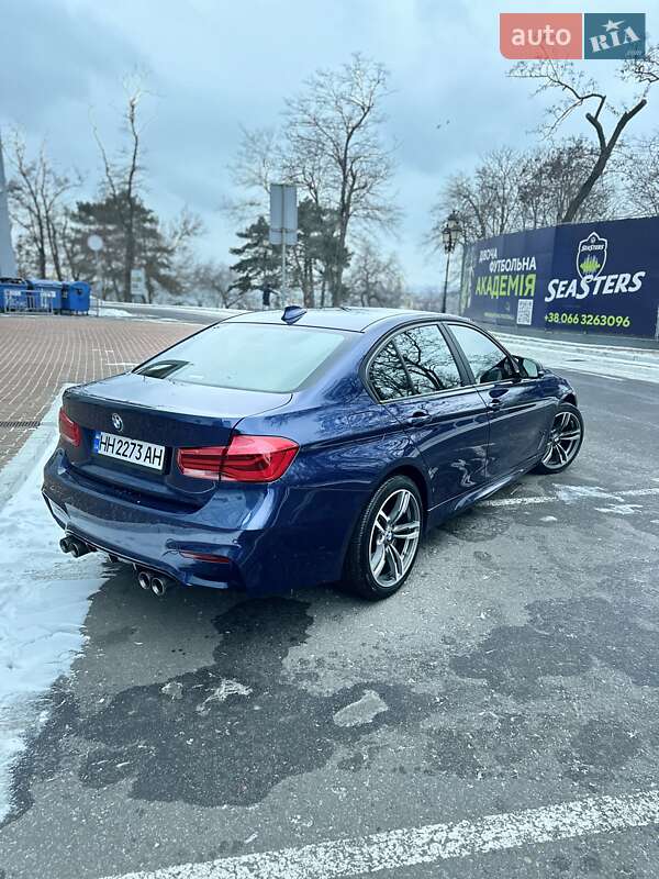 Седан BMW 3 Series 2015 в Одессе