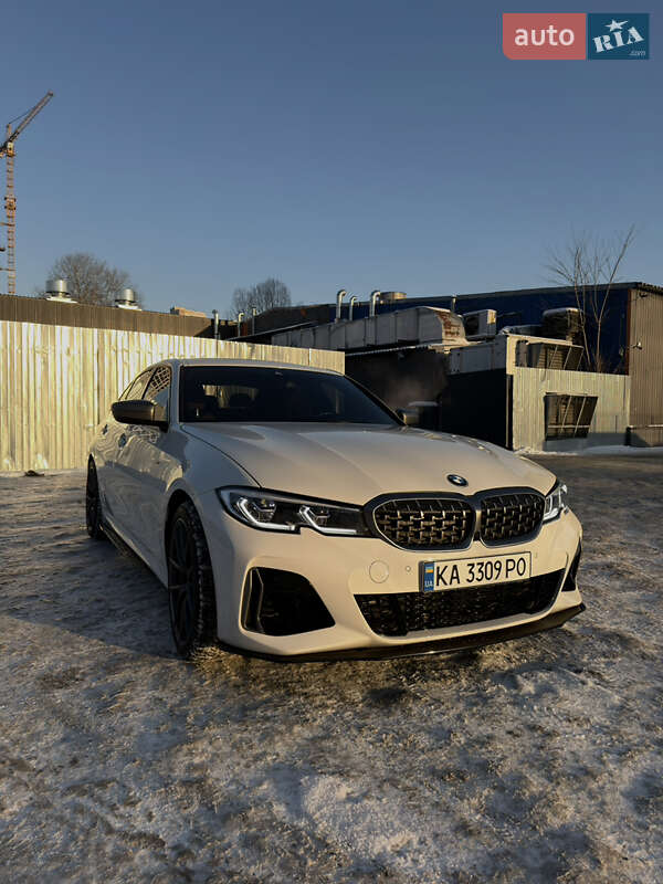 Седан BMW 3 Series 2020 в Киеве