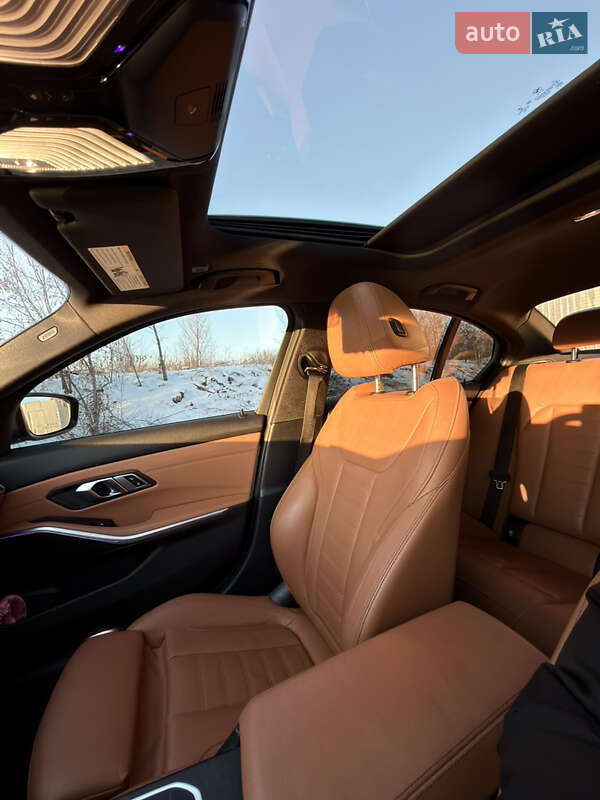 Седан BMW 3 Series 2020 в Киеве