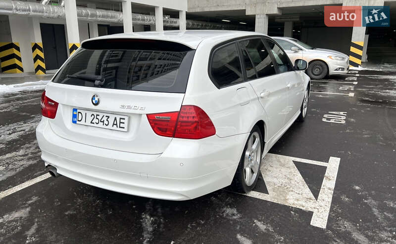 Универсал BMW 3 Series 2009 в Киеве фото 12 Универсал BMW 3 Series 2009 в Киеве