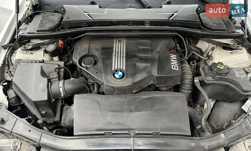 Универсал BMW 3 Series 2009 в Киеве фото 17 Универсал BMW 3 Series 2009 в Киеве