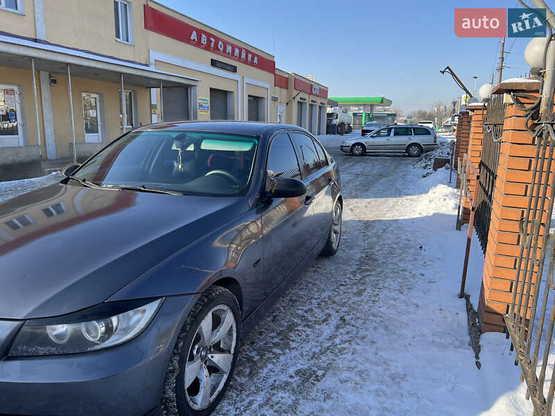 Седан BMW 3 Series 2005 в Виннице