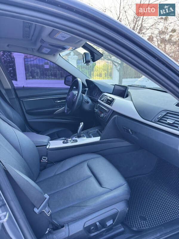 Седан BMW 3 Series 2013 в Виннице фото 15 Седан BMW 3 Series 2013 в Виннице