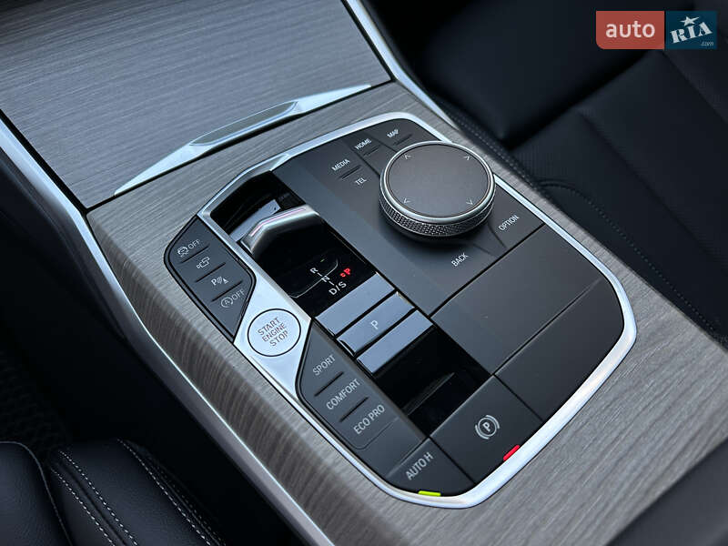Седан BMW 3 Series 2024 в Виннице