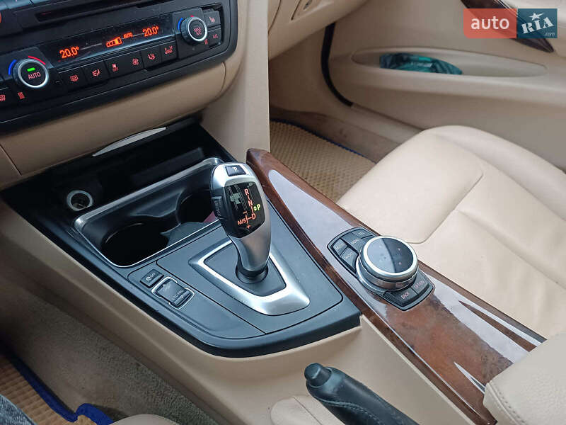Седан BMW 3 Series 2013 в Львове фото 33 Седан BMW 3 Series 2013 в Львове