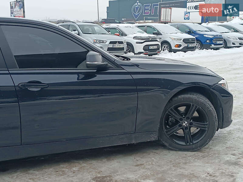 Седан BMW 3 Series 2013 в Львове фото 14 Седан BMW 3 Series 2013 в Львове