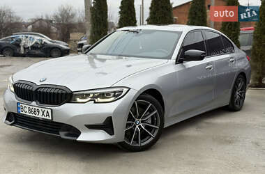 Седан BMW 3 Series 2019 в Львове