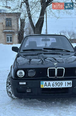 Седан BMW 3 Series 1986 в Синельниково