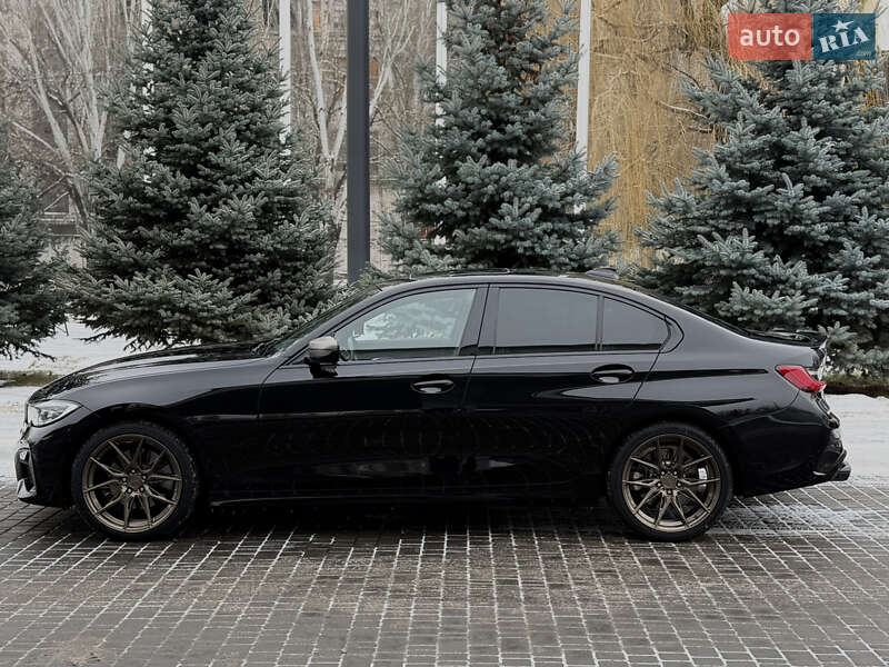 Седан BMW 3 Series 2019 в Одессе