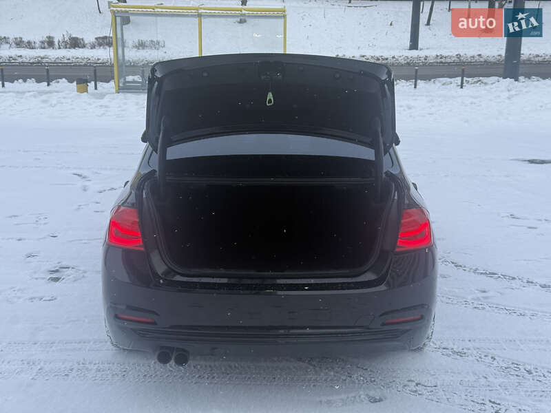 Седан BMW 3 Series 2016 в Днепре фото 12 Седан BMW 3 Series 2016 в Днепре