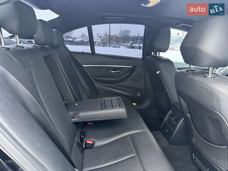 Седан BMW 3 Series 2016 в Днепре фото 28 Седан BMW 3 Series 2016 в Днепре