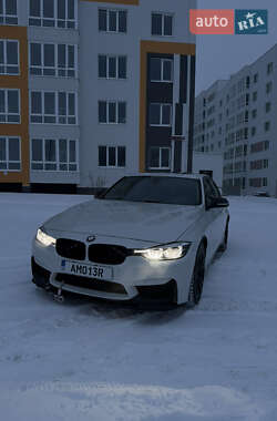 Седан BMW 3 Series 2015 в Вінниці