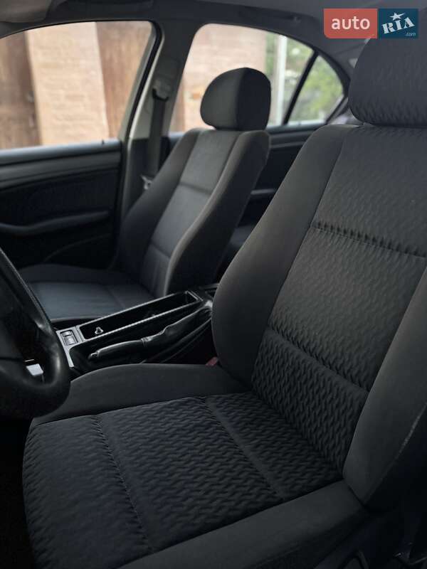 Седан BMW 3 Series 1999 в Нежине