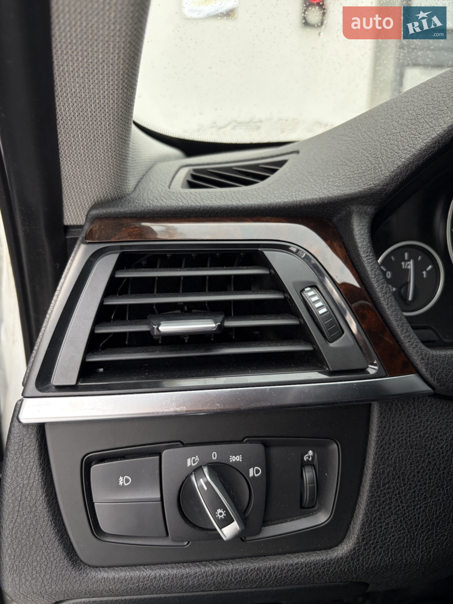 2014 BMW 3er - мініатюра 28