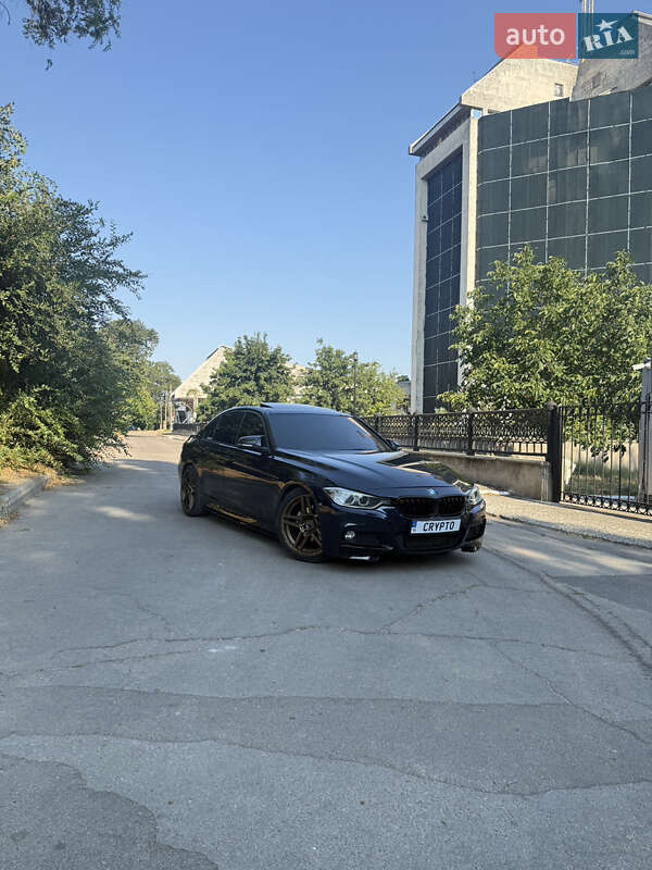 Седан BMW 3 Series 2012 в Одессе