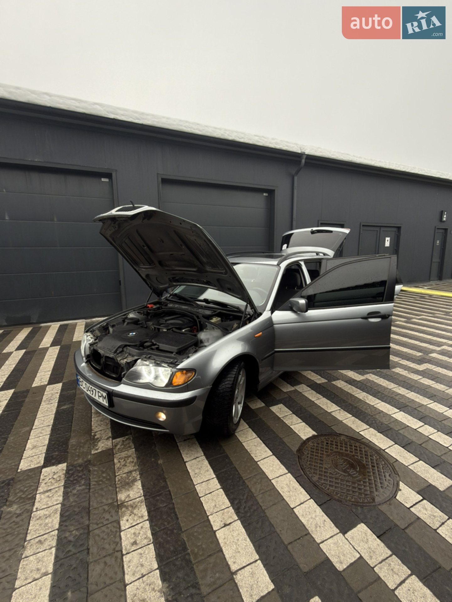 BMW 3 Series 2005 VIN WBAEX31080PP67049 фото оголошення 8 з 68