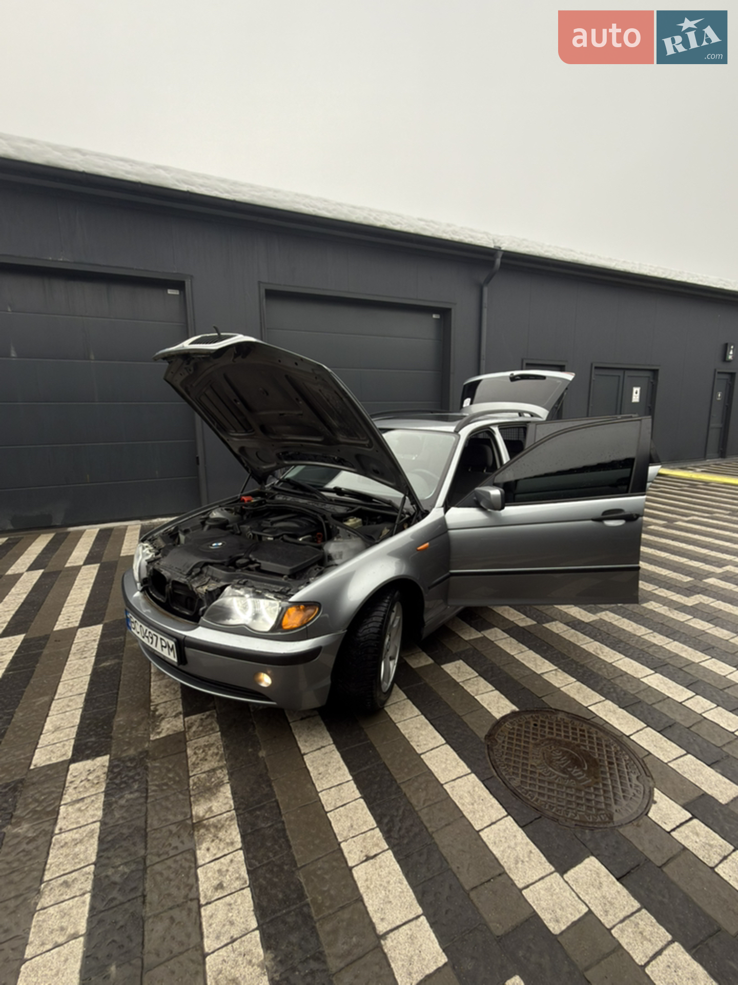 BMW 3 Series 2005 VIN WBAEX31080PP67049 фото оголошення 9 з 68