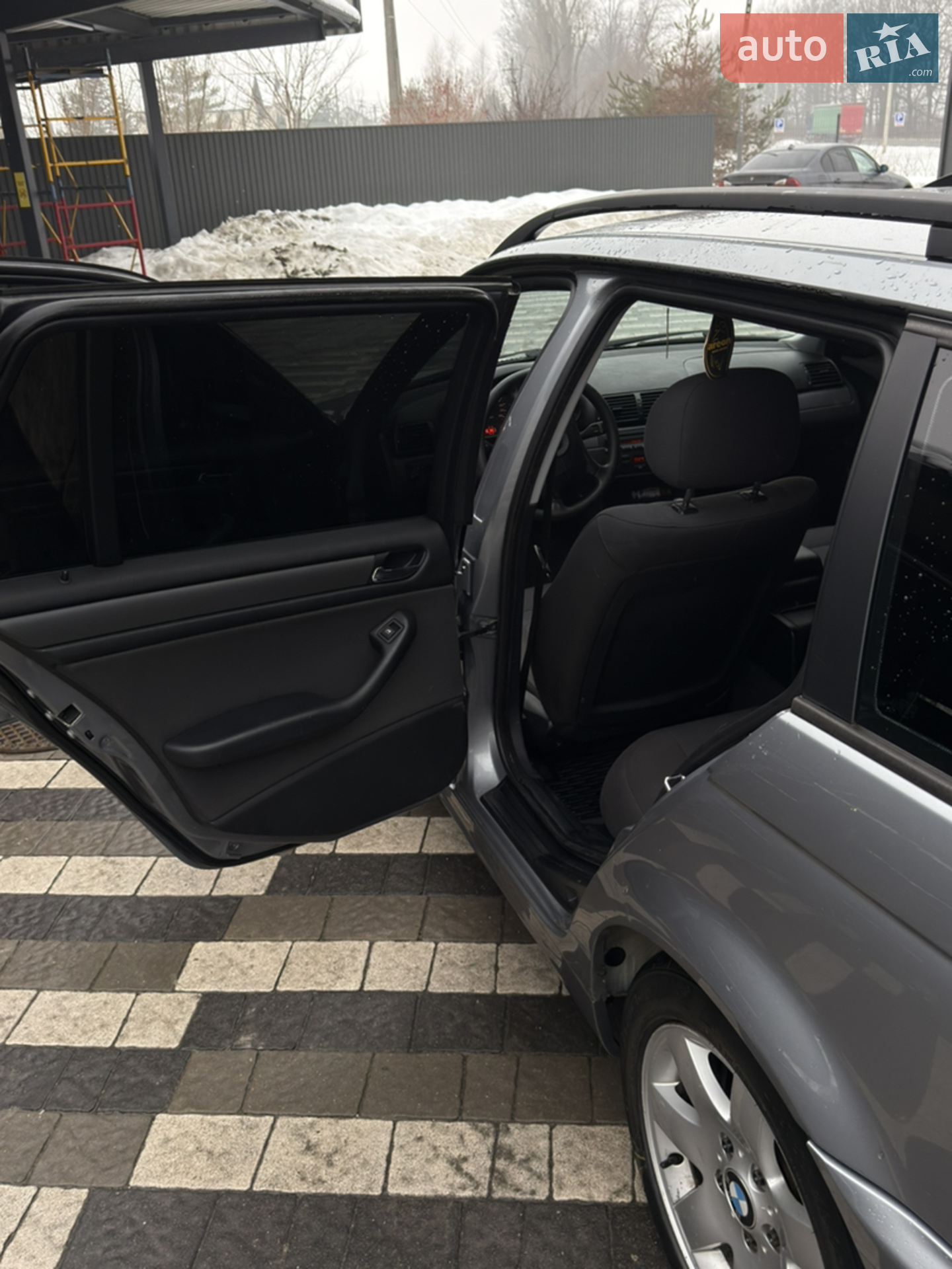 BMW 3 Series 2005 VIN WBAEX31080PP67049 фото оголошення 20 з 68