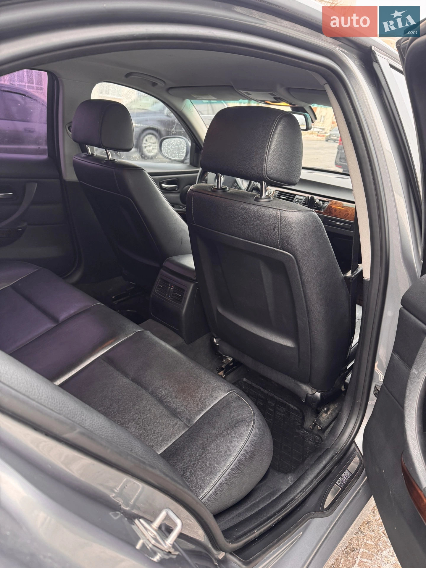 2010 BMW 3er - мініатюра 9