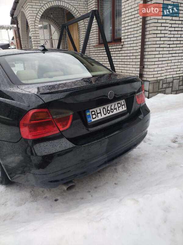 Седан BMW 3 Series 2006 в Луцке