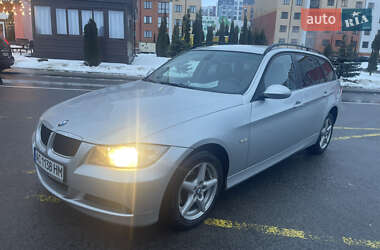 Универсал BMW 3 Series 2005 в Ровно