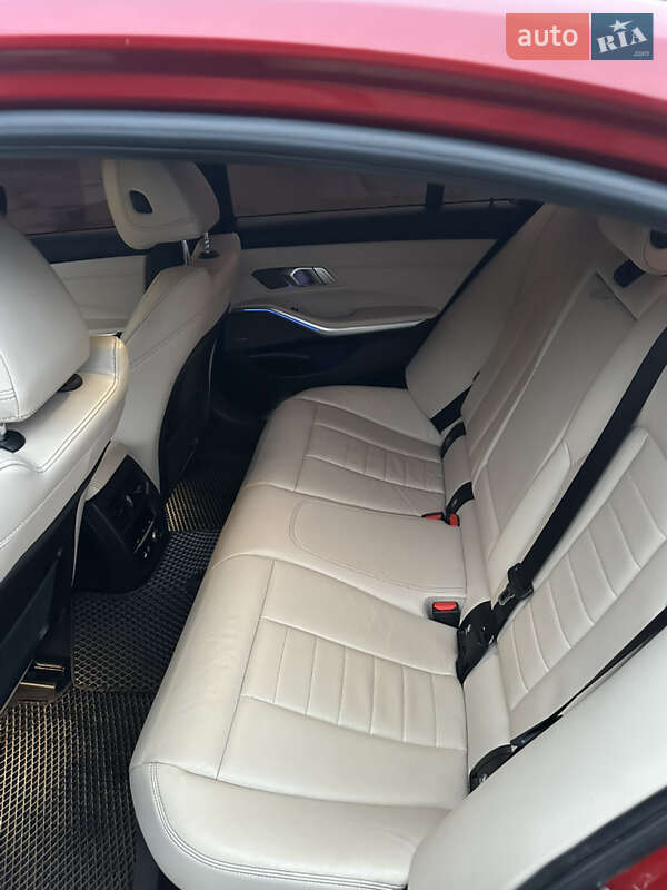 Седан BMW 3 Series 2019 в Одессе фото 18 Седан BMW 3 Series 2019 в Одессе