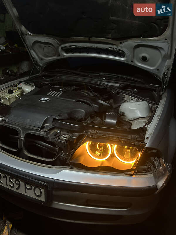 Седан BMW 3 Series 1999 в Ровно