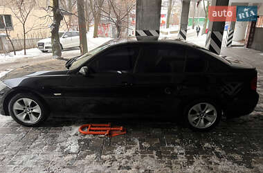 Седан BMW 3 Series 2006 в Киеве