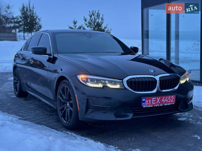 Седан BMW 3 Series 2020 в Львове