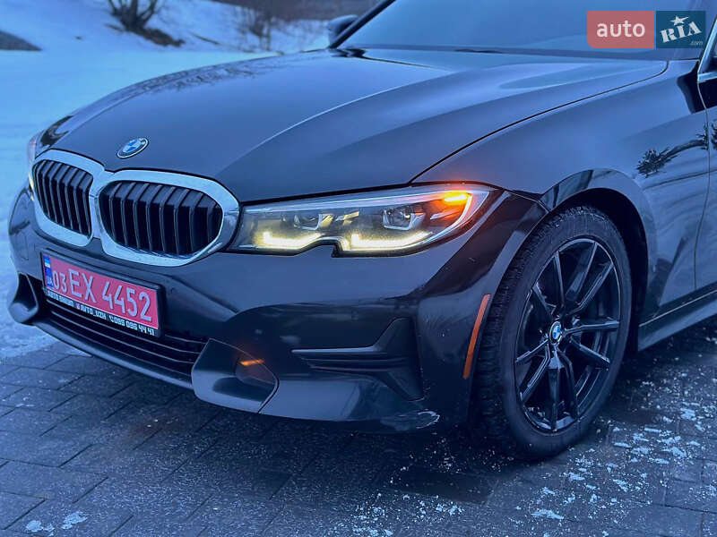 Седан BMW 3 Series 2020 в Львове