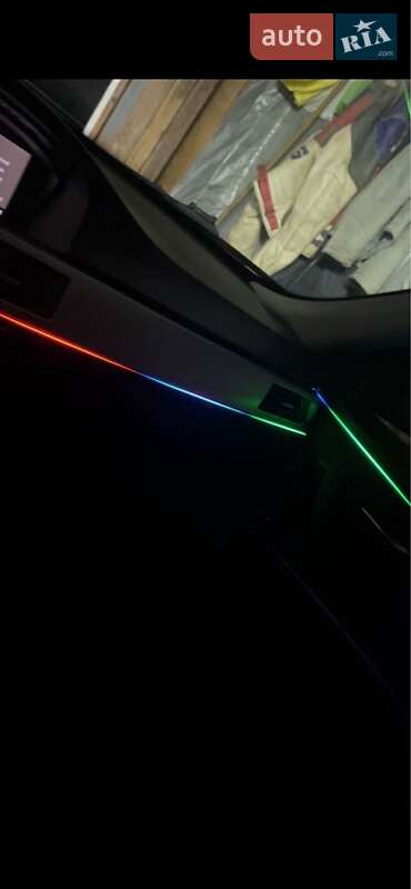 Седан BMW 3 Series 2008 в Самборе фото 19 Седан BMW 3 Series 2008 в Самборе