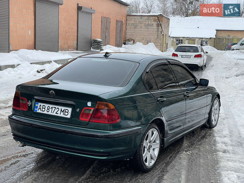 Седан BMW 3 Series 1998 в Корце