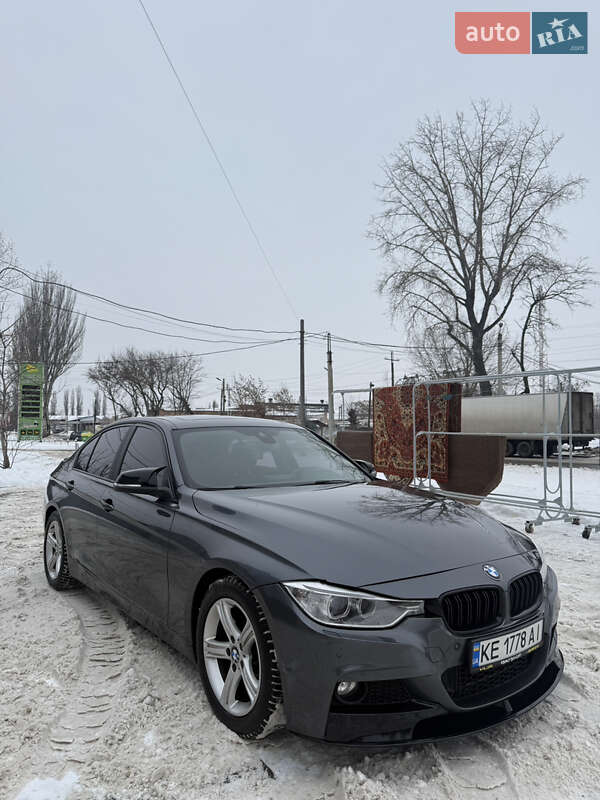 Седан BMW 3 Series 2013 в Киеве