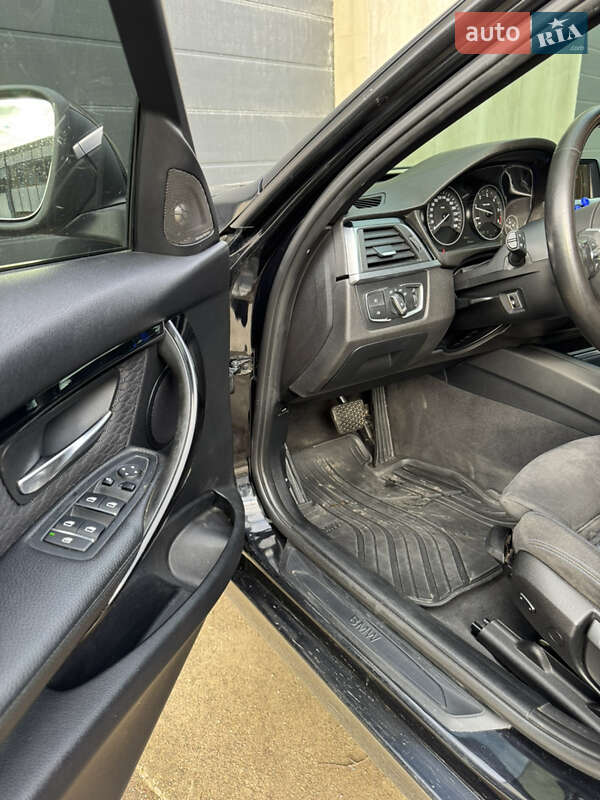 Универсал BMW 3 Series 2017 в Ужгороде