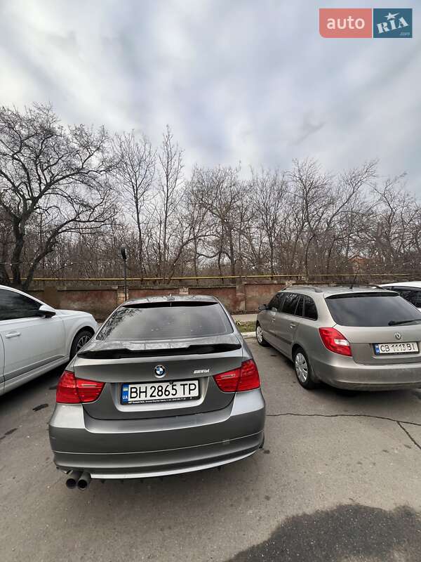 Седан BMW 3 Series 2010 в Одессе фото 4 Седан BMW 3 Series 2010 в Одессе