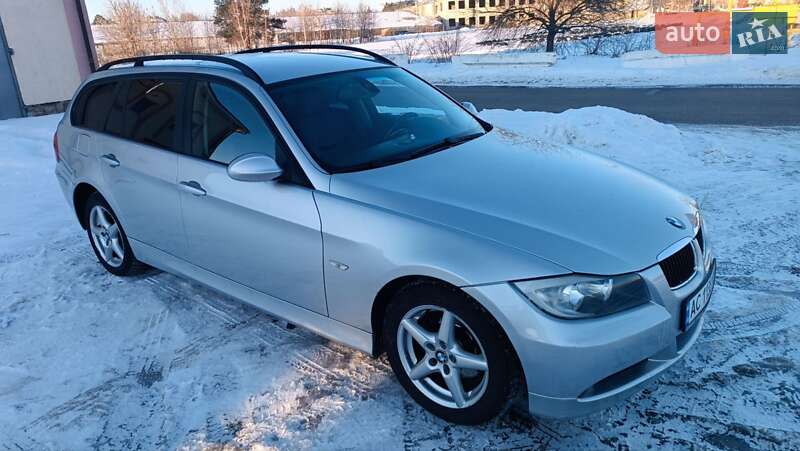 Универсал BMW 3 Series 2005 в Сарнах фото 46 Универсал BMW 3 Series 2005 в Сарнах