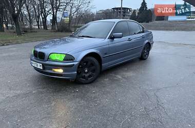 Седан BMW 3 Series 2001 в Запорожье
