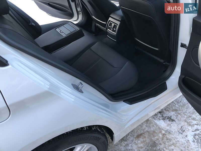 Седан BMW 3 Series 2014 в Ирпене