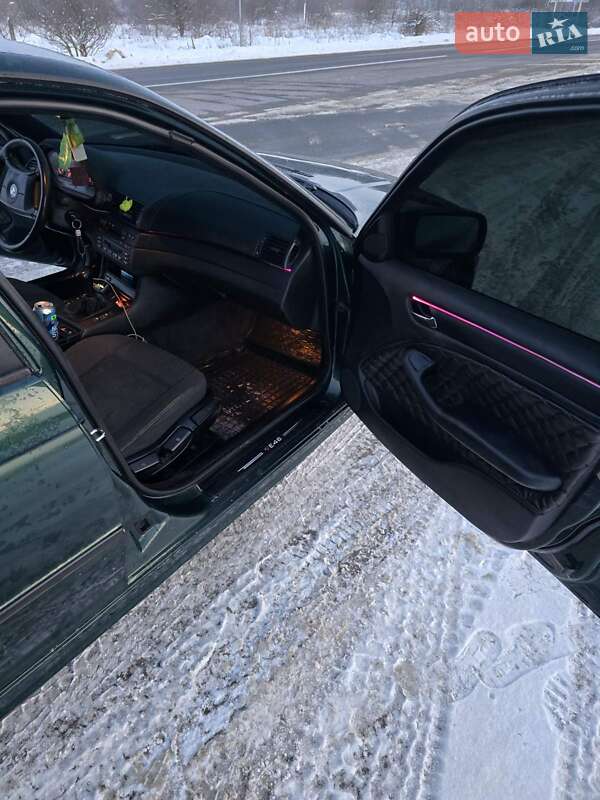 Седан BMW 3 Series 1999 в Богородчанах